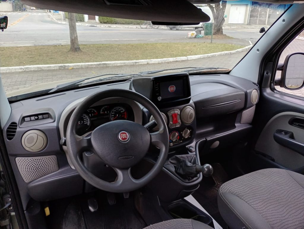 Fiat Doblo 1.8 16v Adventure Flex 5p