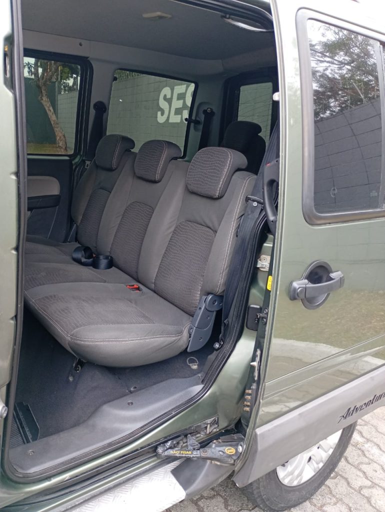 Fiat Doblo 1.8 16v Adventure Flex 5p