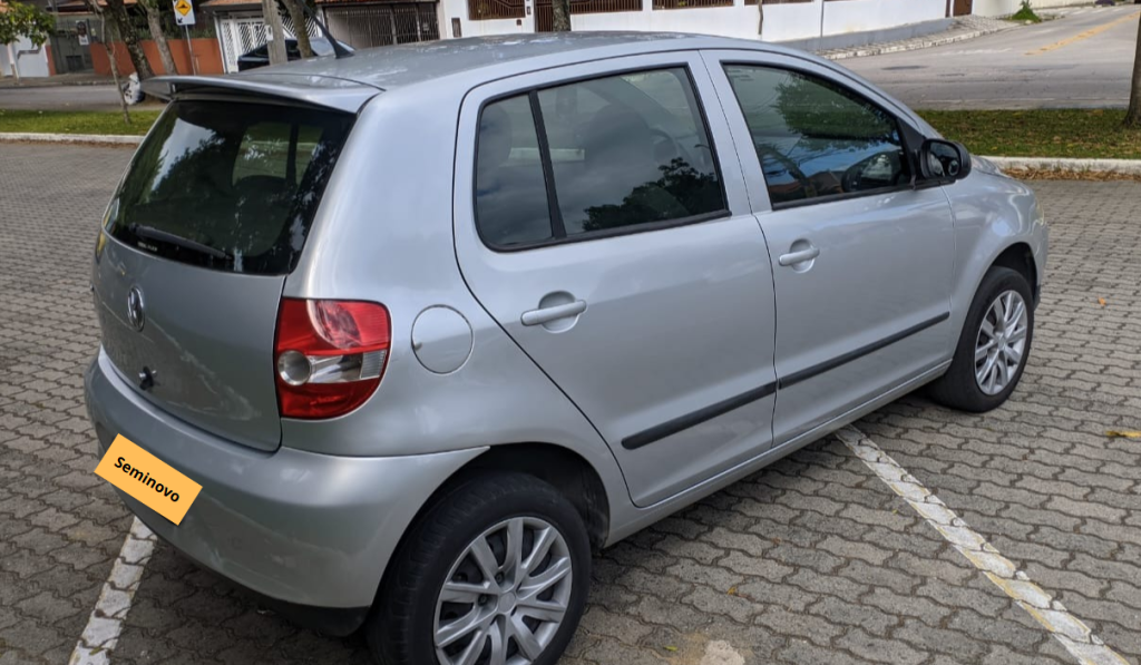Volkswagen Fox 1.0 MI PLUS 8V FLEX 4P MANUAL