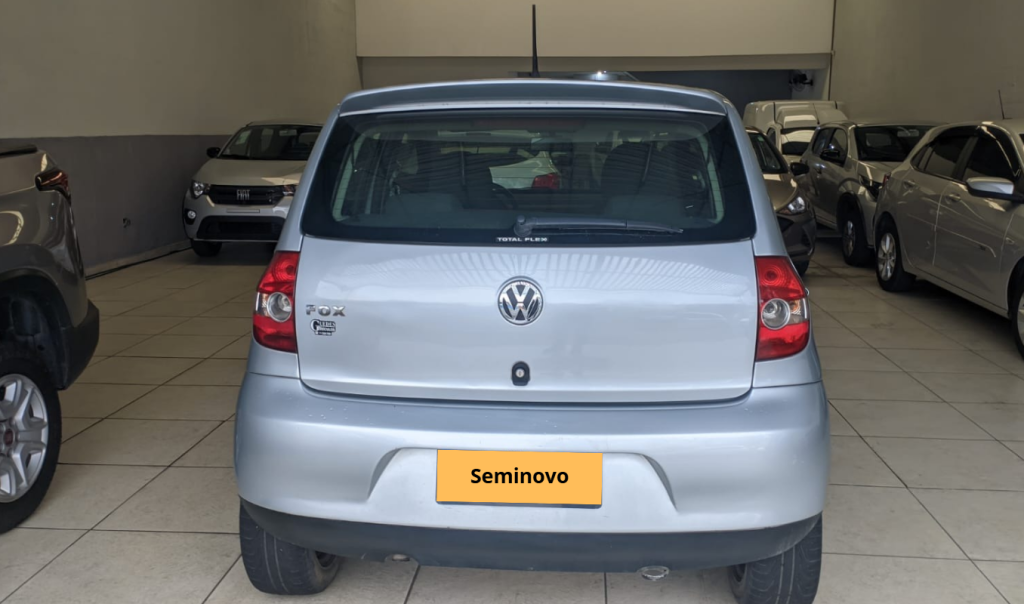 Volkswagen Fox 1.0 MI PLUS 8V FLEX 4P MANUAL