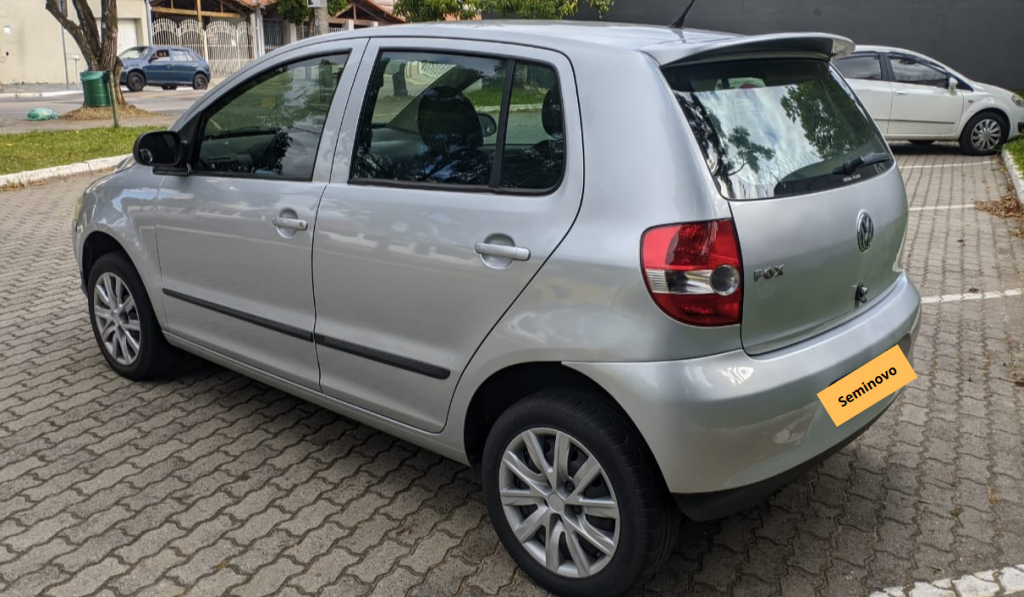 Volkswagen Fox 1.0 MI PLUS 8V FLEX 4P MANUAL