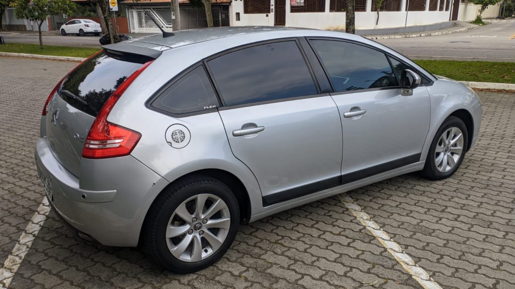 Citroen C4 2.0 Exclusive Man. 4p