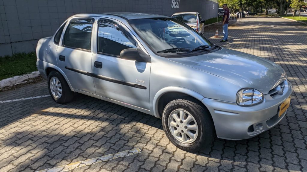 1.0 MPFI CLASSIC SEDAN LIFE 8V FLEX 4P MANUAL