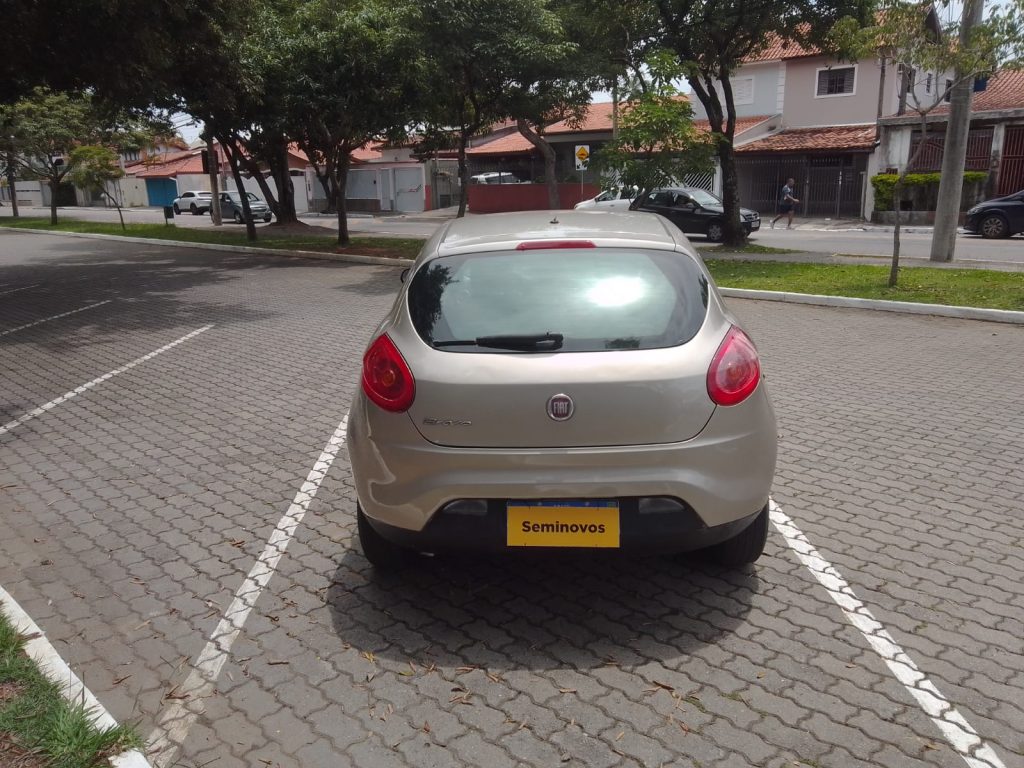 Fiat Bravo 1.8 16v Essence Flex 5p