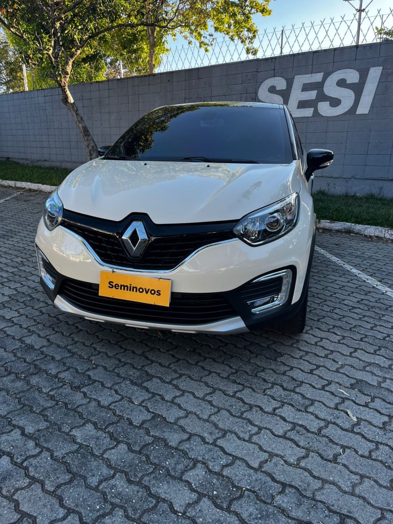 Renault Captur 2.0 16v Intense Aut. 5p