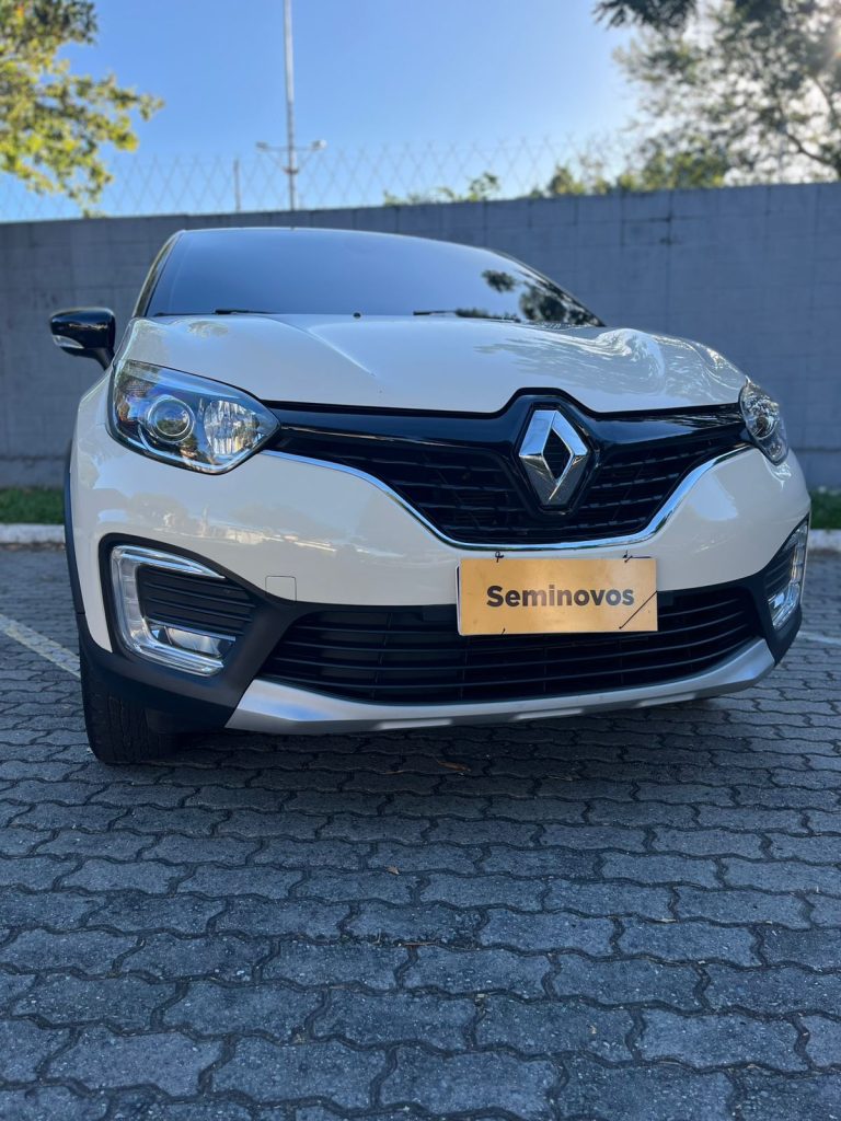 Renault Captur 2.0 16v Intense Aut. 5p
