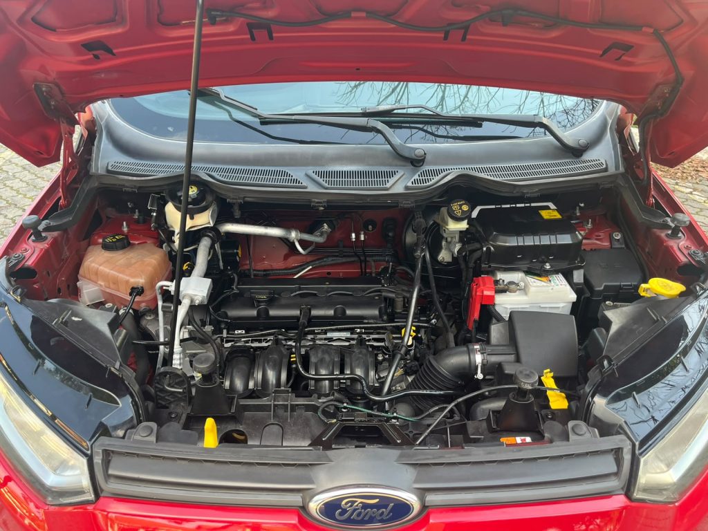 FORD ECOSPORT SE