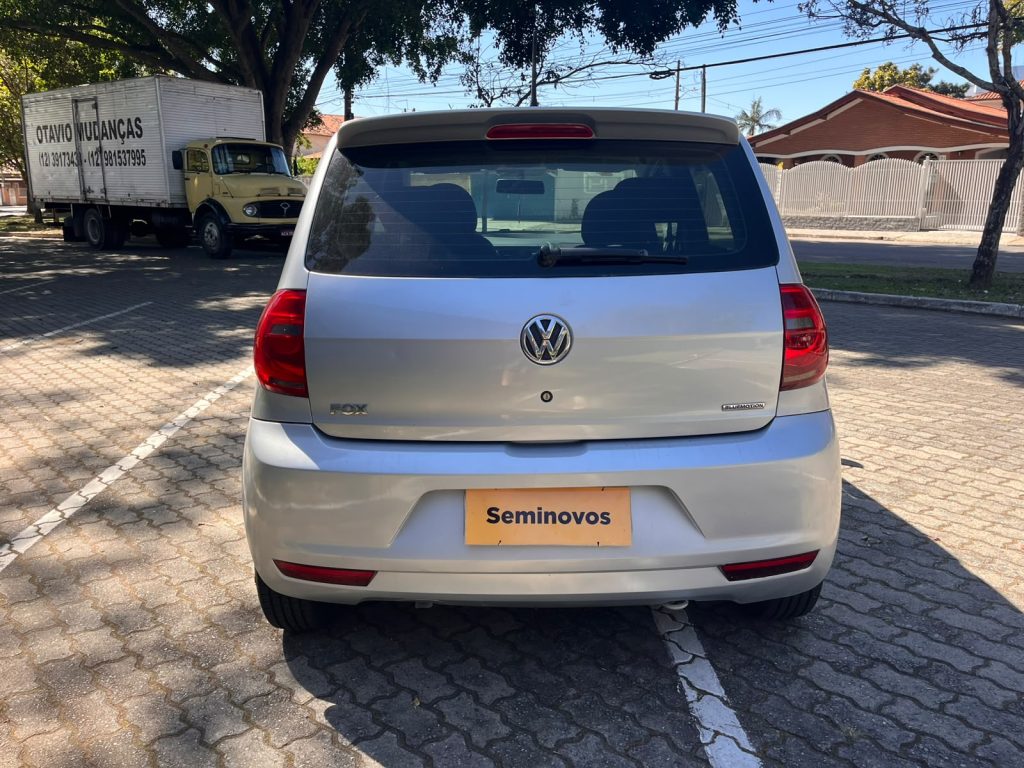 Volkswagen Fox Bluemotion 1.0 MI Total Flex 12V 5P 2014