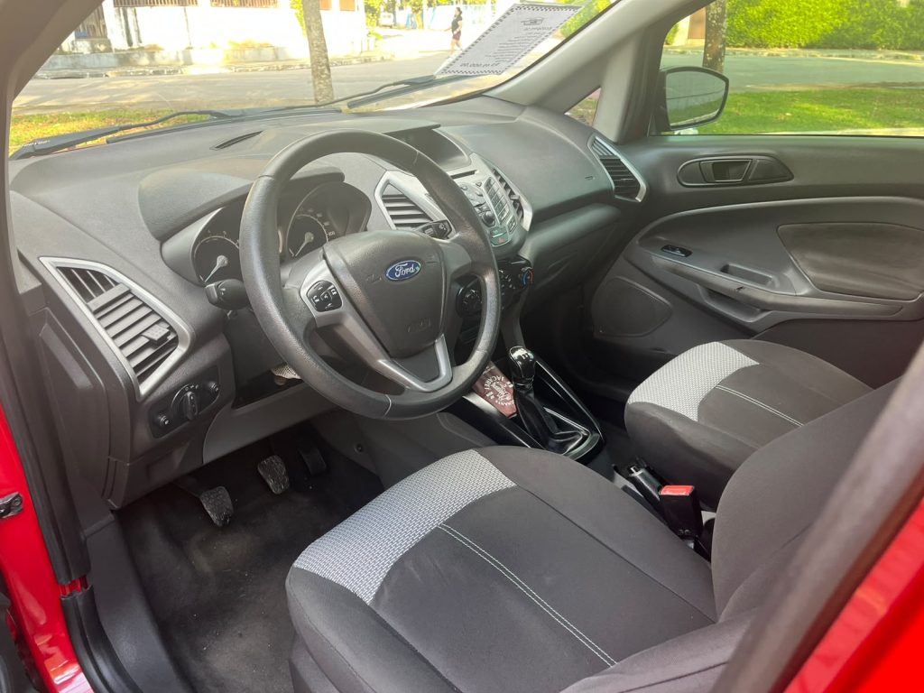 FORD ECOSPORT SE